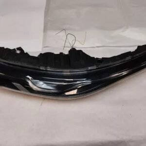 Lanterna traseira esquerda e Par de Farol da Toro 2018