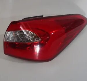 Lanterna Direita Kia Cerato 2016